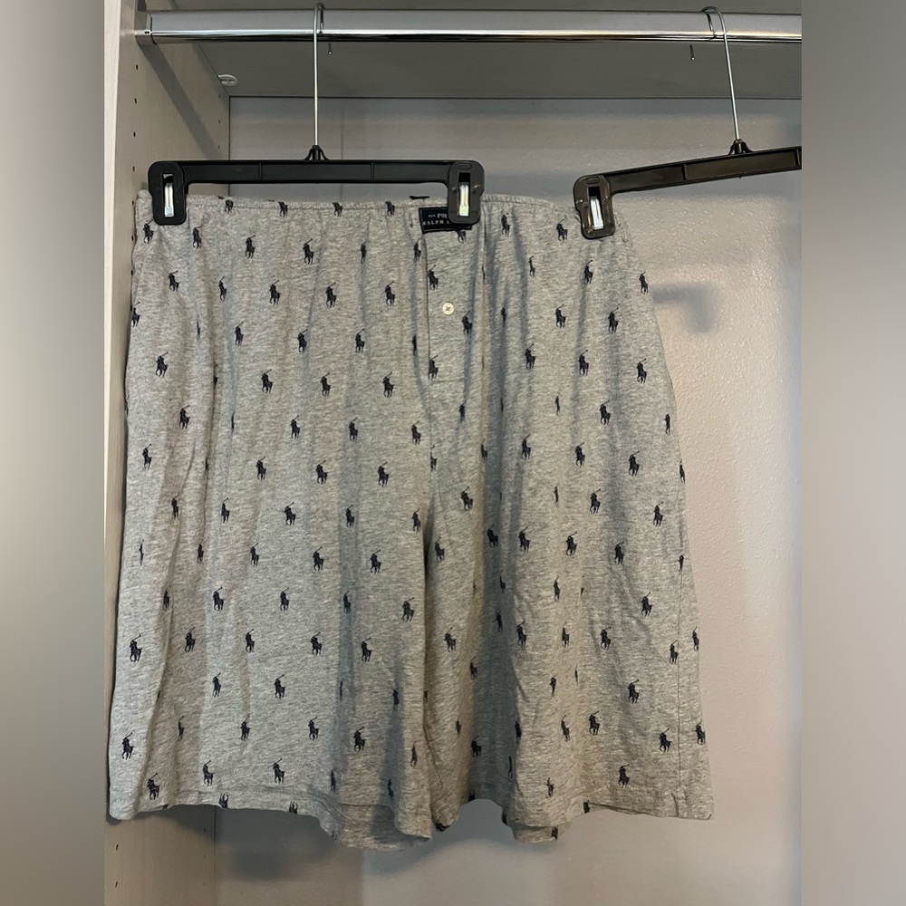 Men’s lounge shorts